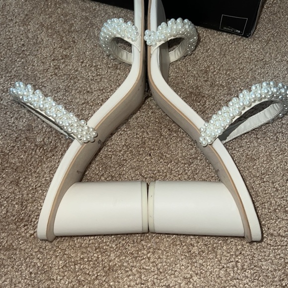 Dolce Vita Noel Vanilla Pearls - Picture 3 of 6